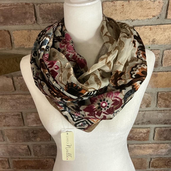 Simply Noelle Accessories - SIMPLY NOELLE “Birch” Flora Infinity Scarf